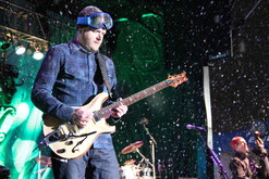 "Vail Snow Daze" / Barenaked Ladies on Dec 12, 2009 [902-small]
