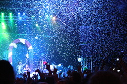 Breathe Carolina / Carson Alan on Dec 15, 2012 [608-small]