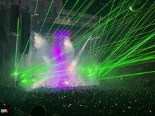 David Gilmour on Nov 10, 2024 [238-small]