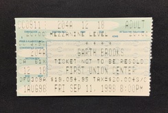 Garth Brooks on Sep 11, 1998 [208-small]