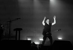 Nine Inch Nails / The Jesus and Mary Chain / Daniel Avery on Nov 28, 2018 [521-small]