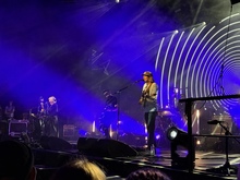 Slowdive / Drab Majesty on Apr 4, 2025 [021-small]