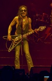 Lenny Kravitz on Apr 8, 2025 [010-small]