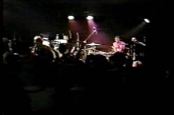 Sevendust on Nov 20, 1997 [565-small]