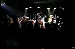 Sevendust on Nov 20, 1997 [566-small]