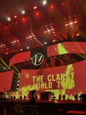 Twenty One Pilots / Balu Brigada on Apr 13, 2025 [612-small]