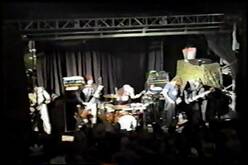 Sevendust on Mar 9, 1998 [233-small]