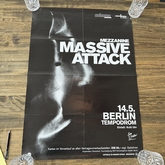 Concert poster, Massive Attack on May 14, 1998 [690-small]