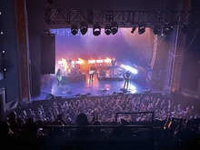 Early Black / Jimmy Eat World on Apr 18, 2025 [716-small]