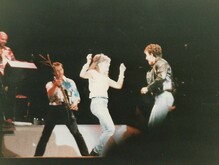 Dancing in the Dark, tags: Bruce Springsteen & The E Street Band - Bruce Springsteen & The E Street Band on Sep 1, 1985 [006-small]