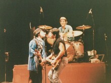 Bruce and Nils, tags: Bruce Springsteen & The E Street Band - Bruce Springsteen & The E Street Band on Sep 1, 1985 [011-small]