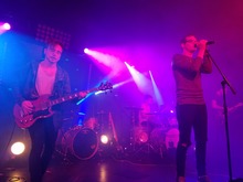 The Wrecks / Nothing But Thieves on Oct 20, 2016 [906-small]