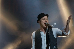 Olly Murs on Nov 7, 2013 [879-small]