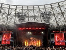 Green Day / Fall Out Boy / Weezer / Amyl and the Sniffers on Jun 24, 2022 [390-small]
