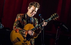 Harry Styles / MUNA on Nov 8, 2017 [949-small]