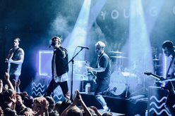 Lower Than Atlantis / Young Guns on Mar 3, 2017 [631-small]