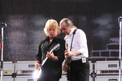 Status Quo on Jun 10, 2006 [917-small]