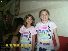 One Direction / 5 Seconds of Summer on Jun 22, 2013 [147-small]
