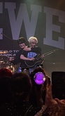 Onewe on Apr 21, 2025 [955-small]