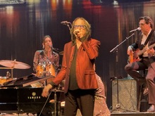 tags: Todd Rundgren, St. Petersburg, Florida, United States, The Mahaffey Theater - What The World Needs Now - The Bacharach Songbook Live / Todd Rundgren / Rob Shirakbari / Wendy Moten on Apr 22, 2025 [306-small]