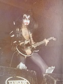 KISS / Leslie West on Dec 30, 1975 [911-small]