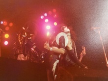KISS / Leslie West on Dec 30, 1975 [915-small]