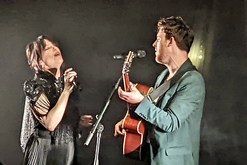 Imelda May / Rachael Sage on Apr 16, 2022 [243-small]