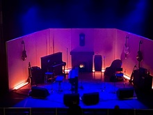 Imelda May / Jawbone on Apr 9, 2025 [248-small]