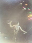 Queen / Thin Lizzy on Feb 10, 1977 [946-small]