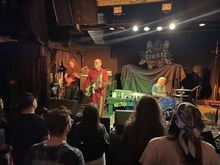 Nada Surf / The Cle Elum on Apr 23, 2025 [618-small]