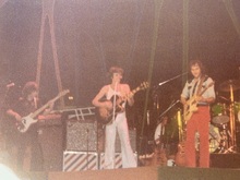 Yes / Donovan on Aug 15, 1977 [744-small]