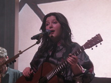 Lucy Dacus / Katie Gavin / jasmine.4.t on Apr 19, 2025 [992-small]