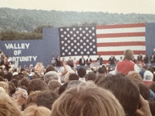 tags: President Ronald Reagan - President Ronald Reagan on Sep 12, 1984 [883-small]