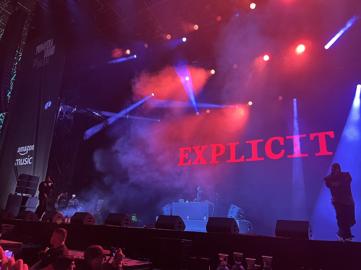 phew-concert-photos-concert-archives