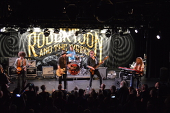 Robert John & the Wreck on Jul 11, 2024 [371-small]