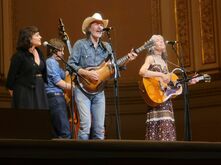 Gillian Welch & David Rawlings / Norah Jones on May 8, 2025 [896-small]