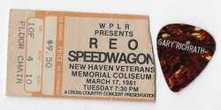 REO Speedwagon / 707 on Mar 17, 1981 [812-small]