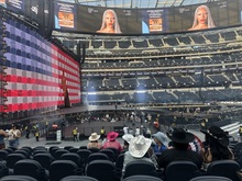 Beyoncé on May 9, 2025 [835-small]