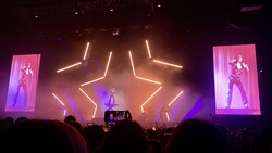 Conan Gray / Kat Edwards on Jul 11, 2024 [718-small]