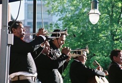 The Son de Mariachi Band / Maru Montero Dance Troupe on May 5, 2011 [997-small]