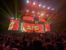 Twenty One Pilots / Balu Brigada on May 11, 2025 [245-small]