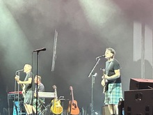 Bryan Adams on May 11, 2025 [463-small]
