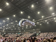 Bryan Adams on May 11, 2025 [470-small]