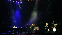 Billy Joel / Elton John on Feb 22, 2010 [070-small]