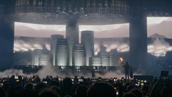 Twenty One Pilots / Balu Brigada on May 14, 2025 [128-small]