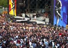 Guns N' Roses / Faith No More / my little funhouse on May 16, 1992 [064-small]