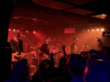 Feeder / Ellegarden on May 17, 2025 [628-small]