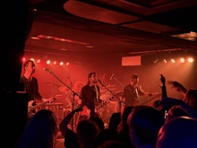 Feeder / Ellegarden on May 17, 2025 [629-small]
