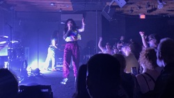 tags: Sleigh Bells - Sleigh Bells / Sophie Hunter on May 7, 2025 [607-small]