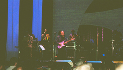 Steely Dan on Jun 21, 2000 [766-small]